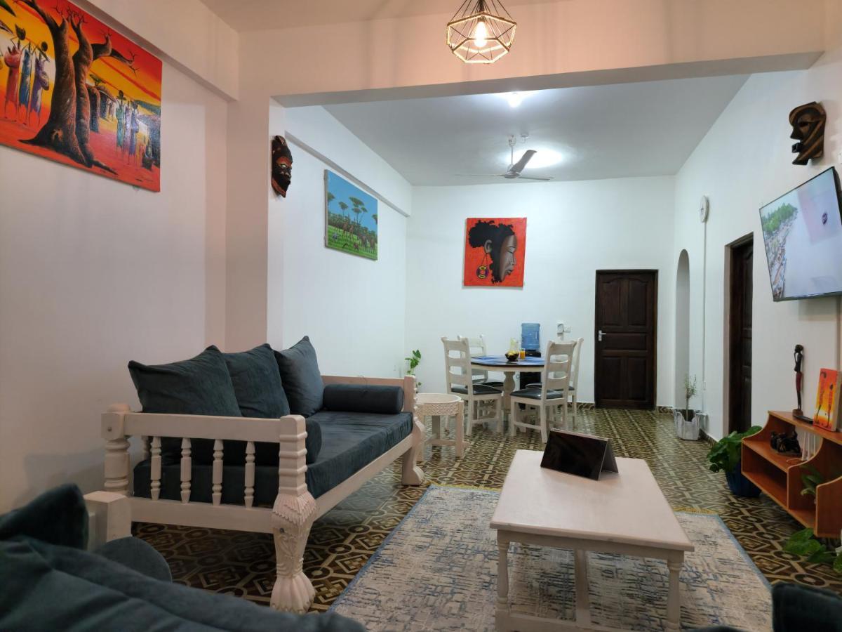 Ocean Breeze Homes Watamu 3 Bedroom Free Wi-Fi And Parking Exterior foto